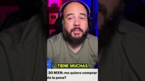 Primer plano de un creador con auriculares y barba, expresión reflexiva frente a iluminación morada y rosa y una placa de YouTube en un estante, con texto superpuesto 'TIENE MUCHAS' que contextualiza el tema del video y la pregunta 'Ventajas y desventajas de comprar un BMW: ¿vale la pena?' como guía para una reseña u opinión sobre comprar un BMW.