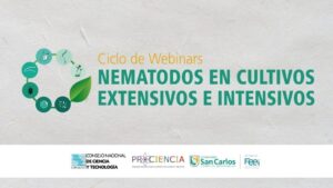 Banner promocional de un ciclo de webinars titulado "Nematodos en cultivos extensivos e intensivos" con tipografía verde sobre fondo texturizado, un motivo circular con iconos de nematodos, insectos y una hoja, y una franja inferior con logotipos institucionales; Ventajas y desventajas del cultivo extensivo: descubre su impacto real