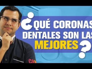 Miniatura de video con un profesional de la salud dental pensativo a la izquierda y un fondo azul con grandes letras que preguntan "¿Qué coronas dentales son las mejores?" y la palabra MEJORES destacada en amarillo, optimizada para buscadores y accesibilidad en contenidos sobre Zirconio en dientes ventajas y desventajas: ¿la mejor opción?.