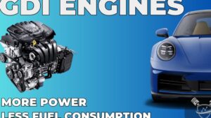 Imagen con un motor GDI detallado a la izquierda, la parte frontal de un coche deportivo azul a la derecha y un fondo degradado azul con texto que resalta mayor potencia y menor consumo, incluyendo la pregunta Ventajas y desventajas del motor GDI: ¿vale la pena?