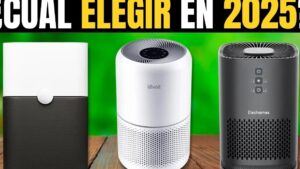Comparativa visual de tres purificadores de aire sobre una mesa de madera con fondo verde —un modelo rectangular bicolor, un cilindro blanco con rejilla perforada y un cilindro oscuro con controles frontales— pensada para una guía de compra accesible y optimizada para SEO que plantee Purificador de aire ventajas y desventajas: ¿vale la pena?